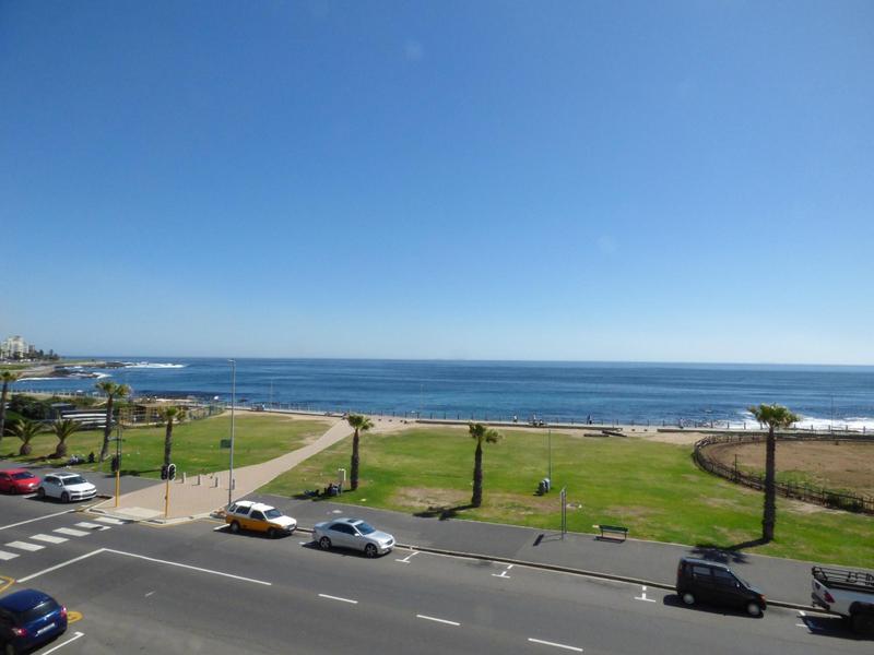 1 Bedroom Property for Sale in Mouille Point Western Cape